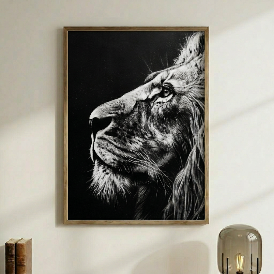 Aslan Portresi | Karanlıktan Doğan Güç | Siyah Beyaz Duvar Sanatı